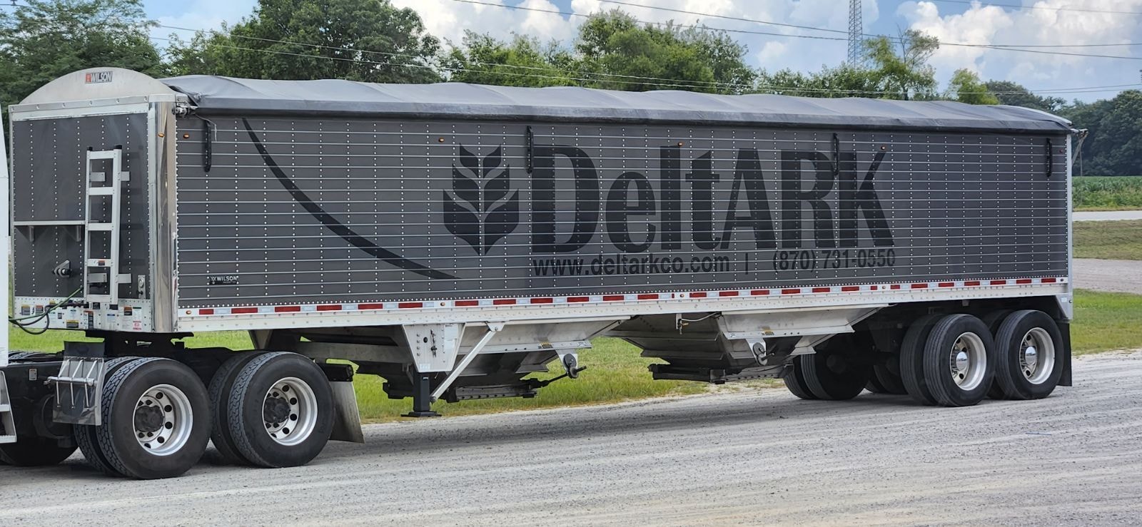 DeltARK bulk grain loading operation